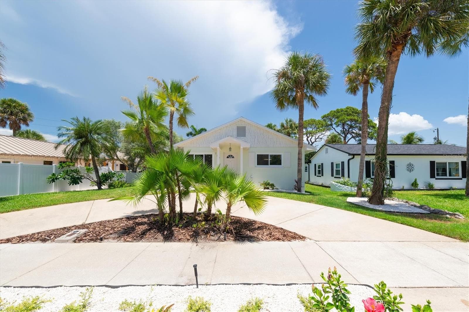 150 42nd Avenue photo 05