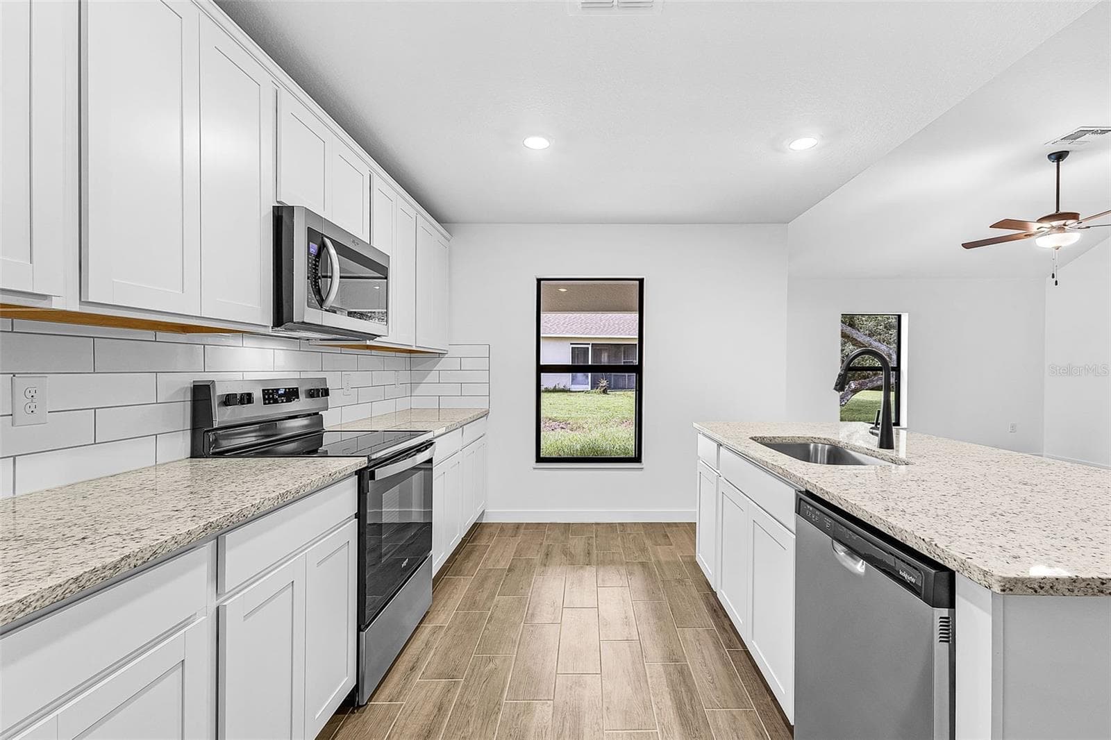 1447 Webster Street photo 06