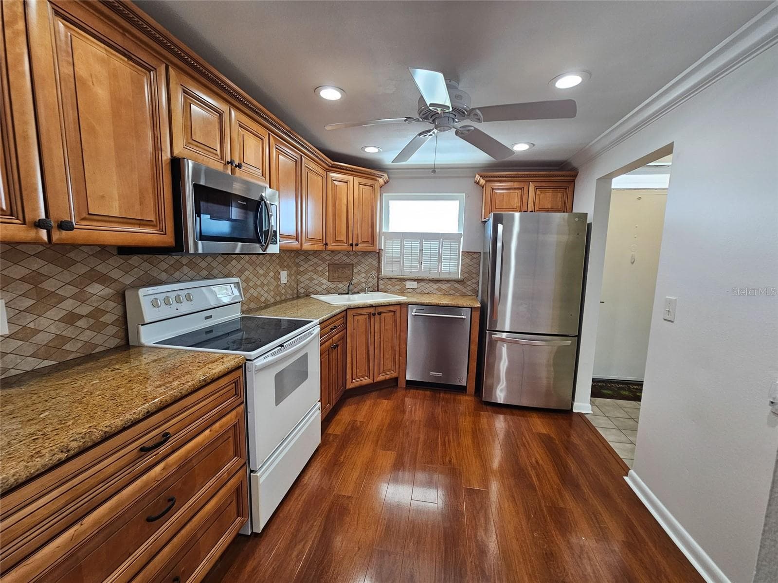 5980 Shore Drive S 901 photo 04