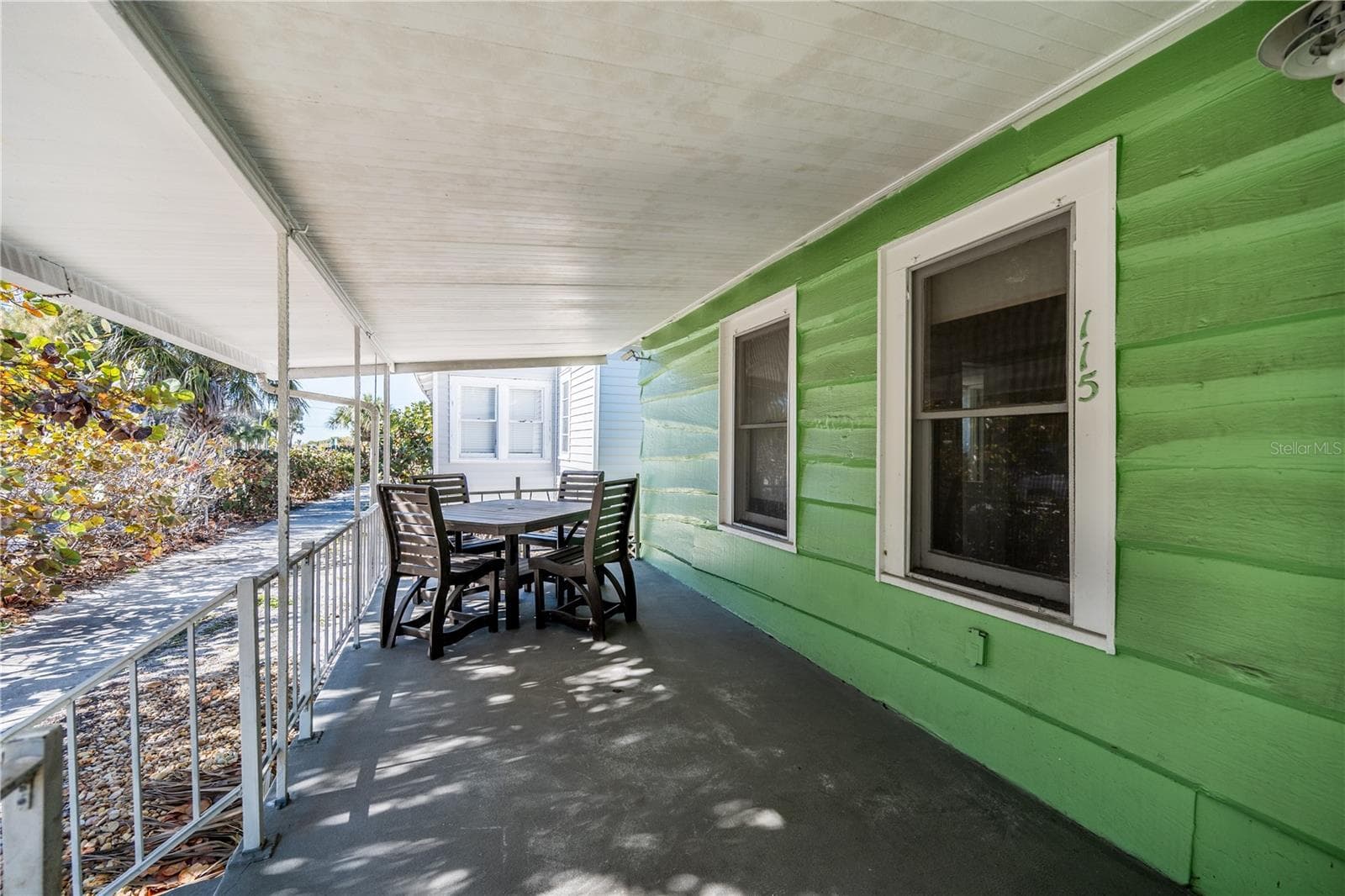 115 124th Avenue W photo 03