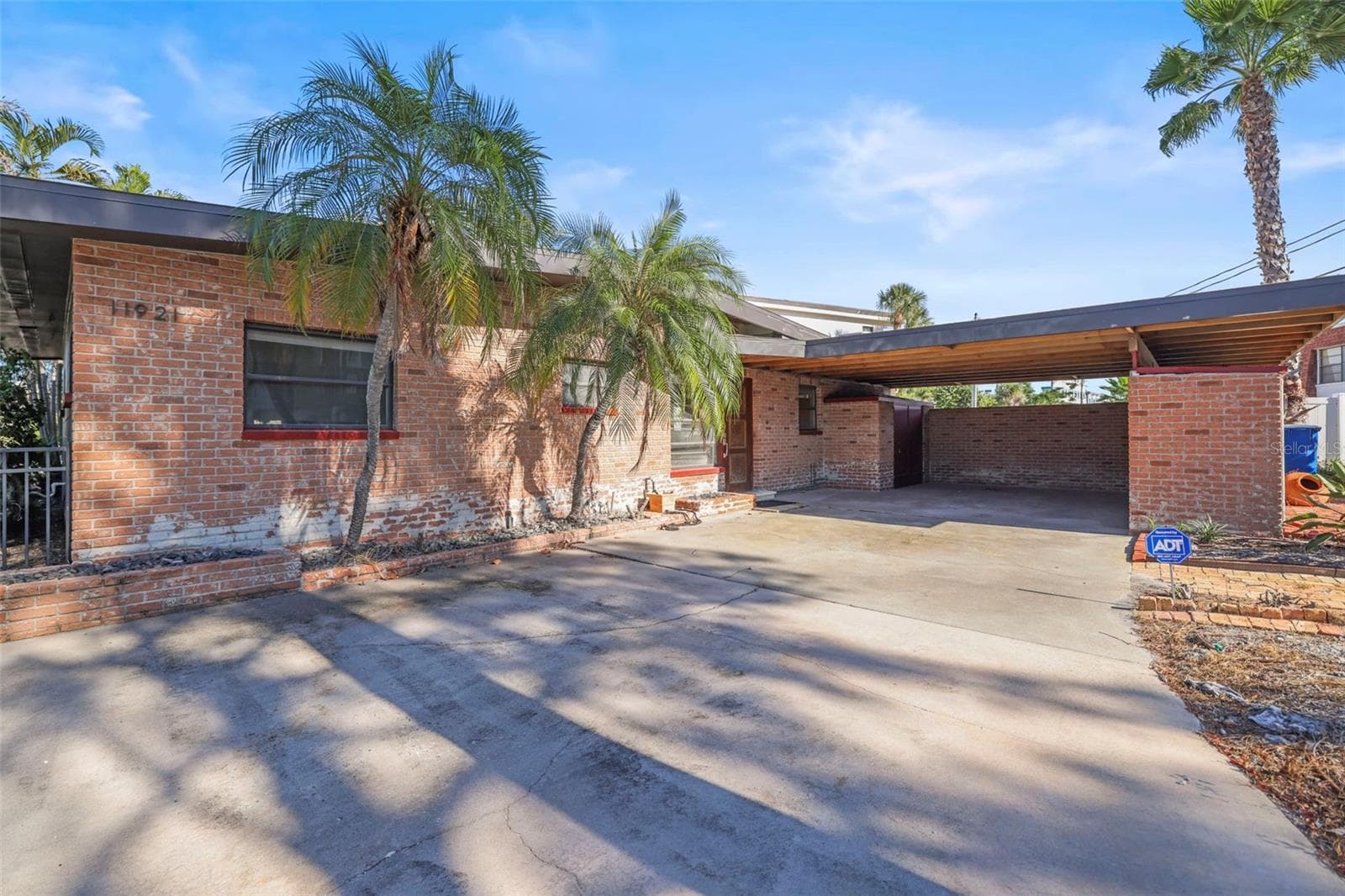 11921 Lagoon Lane photo 04