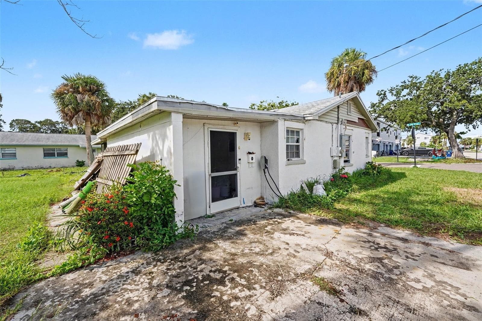 1811 2nd Street photo 05