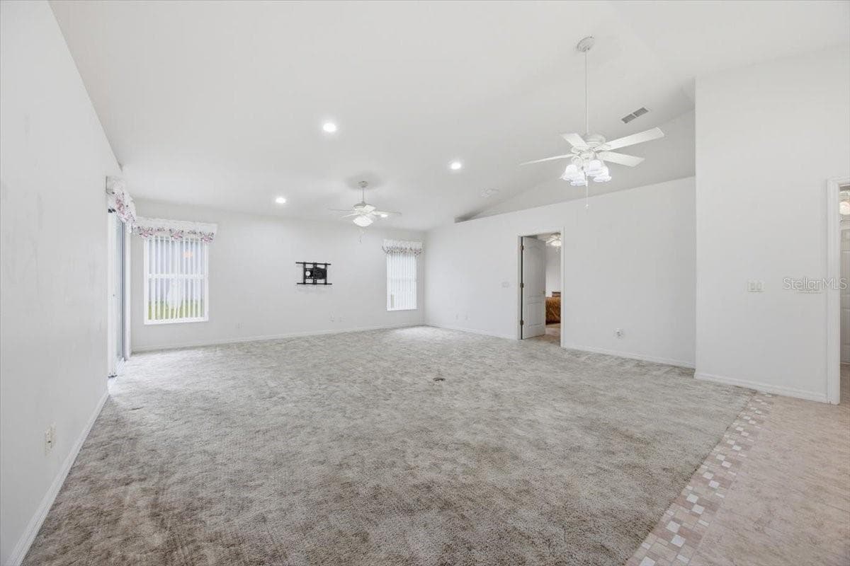 477 Sweetwater Way photo 07