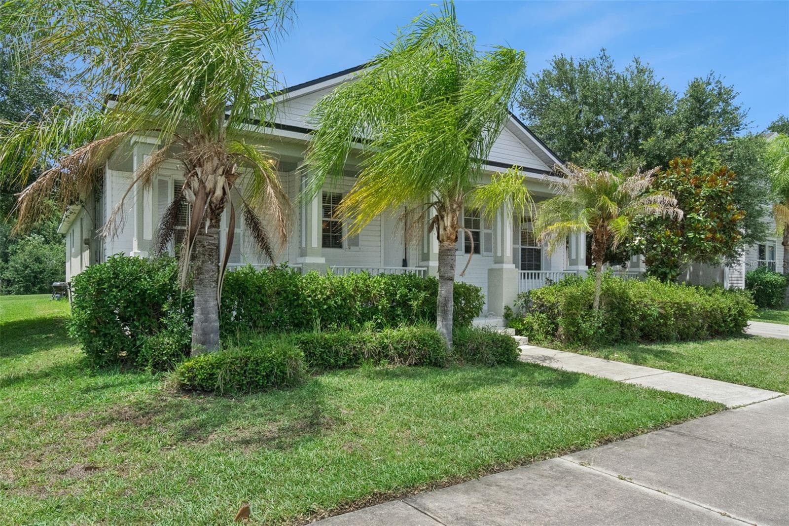 4957 Pall Mall Street E photo 03