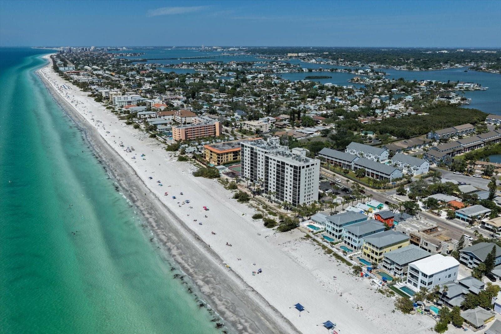 900 Gulf Boulevard 204