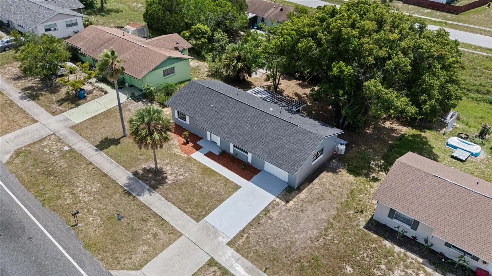 12390 Elgin Boulevard photo 05