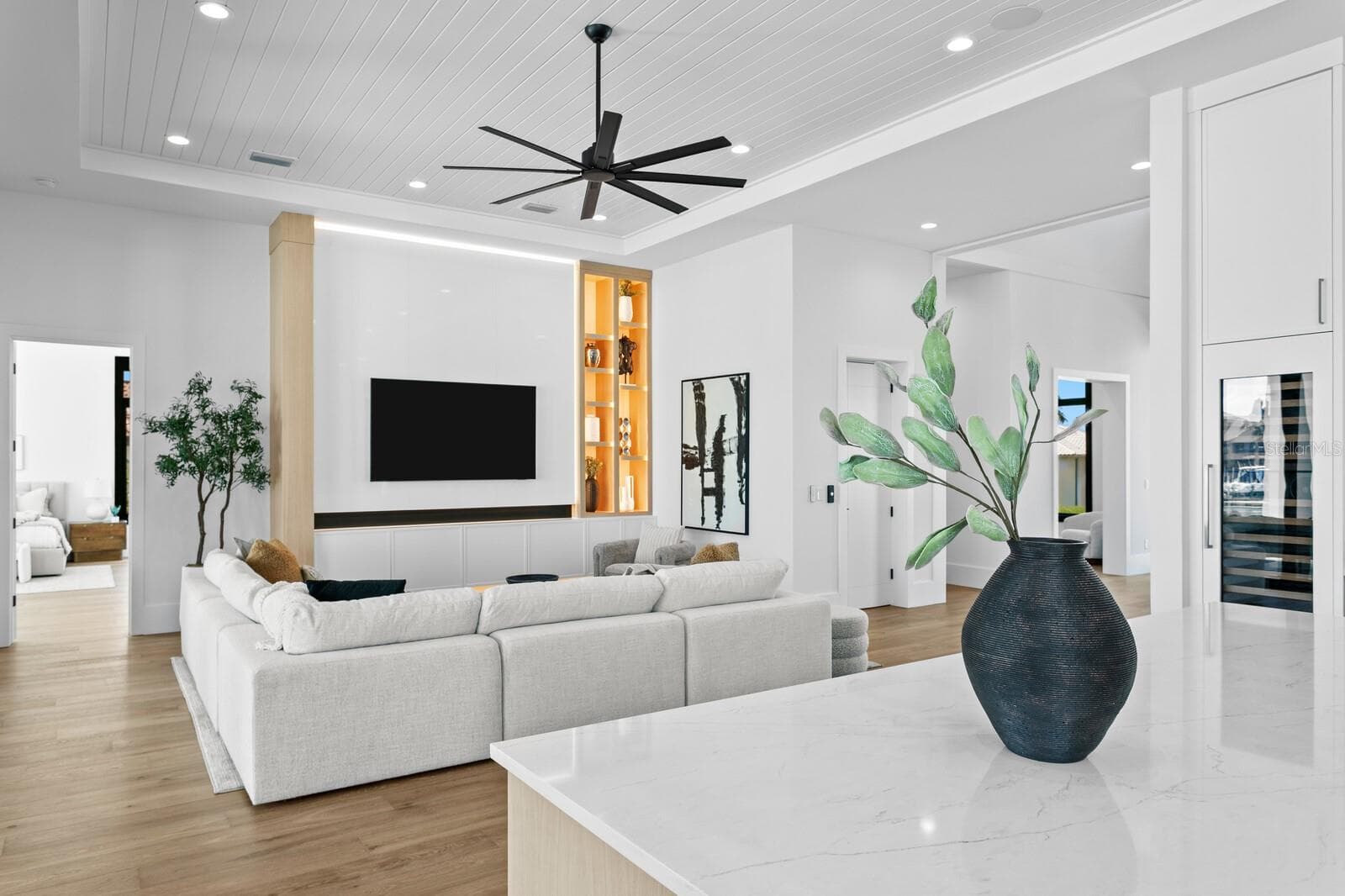 500 Barcelona Drive photo 07