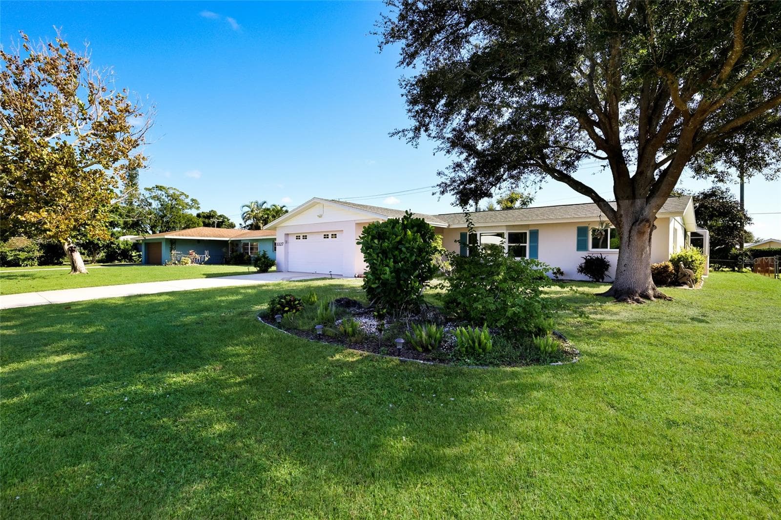 3327 S Lockwood Ridge Road photo 06