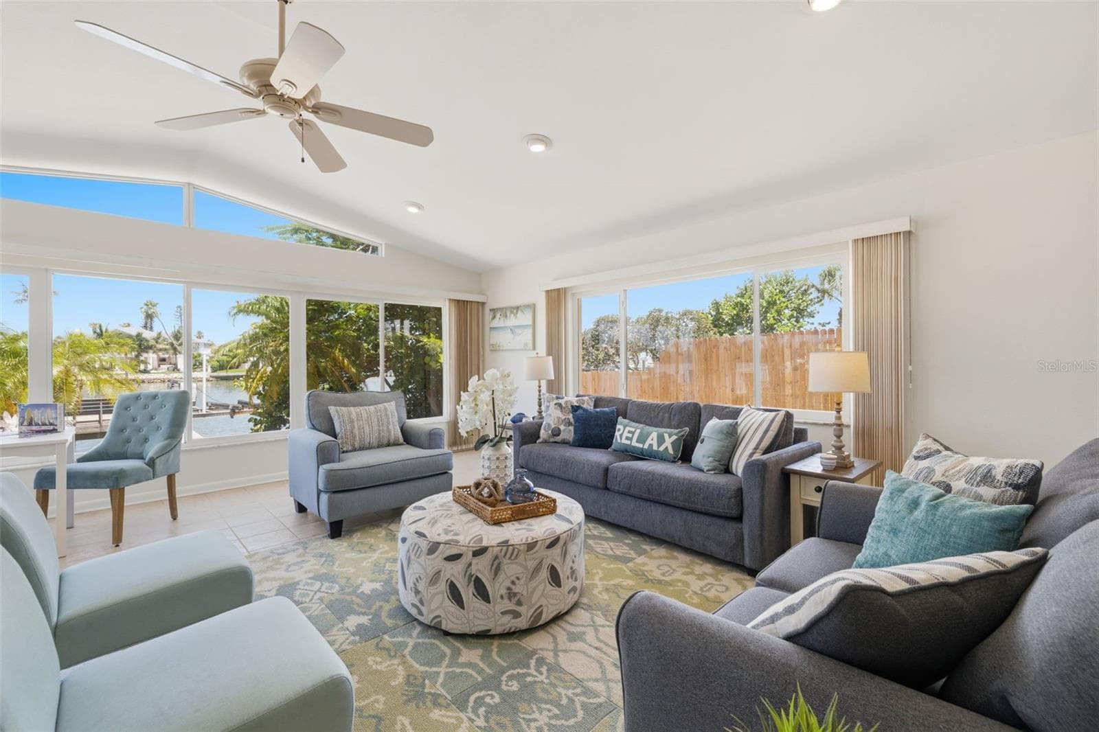 3666 Belle Vista Drive E photo 06
