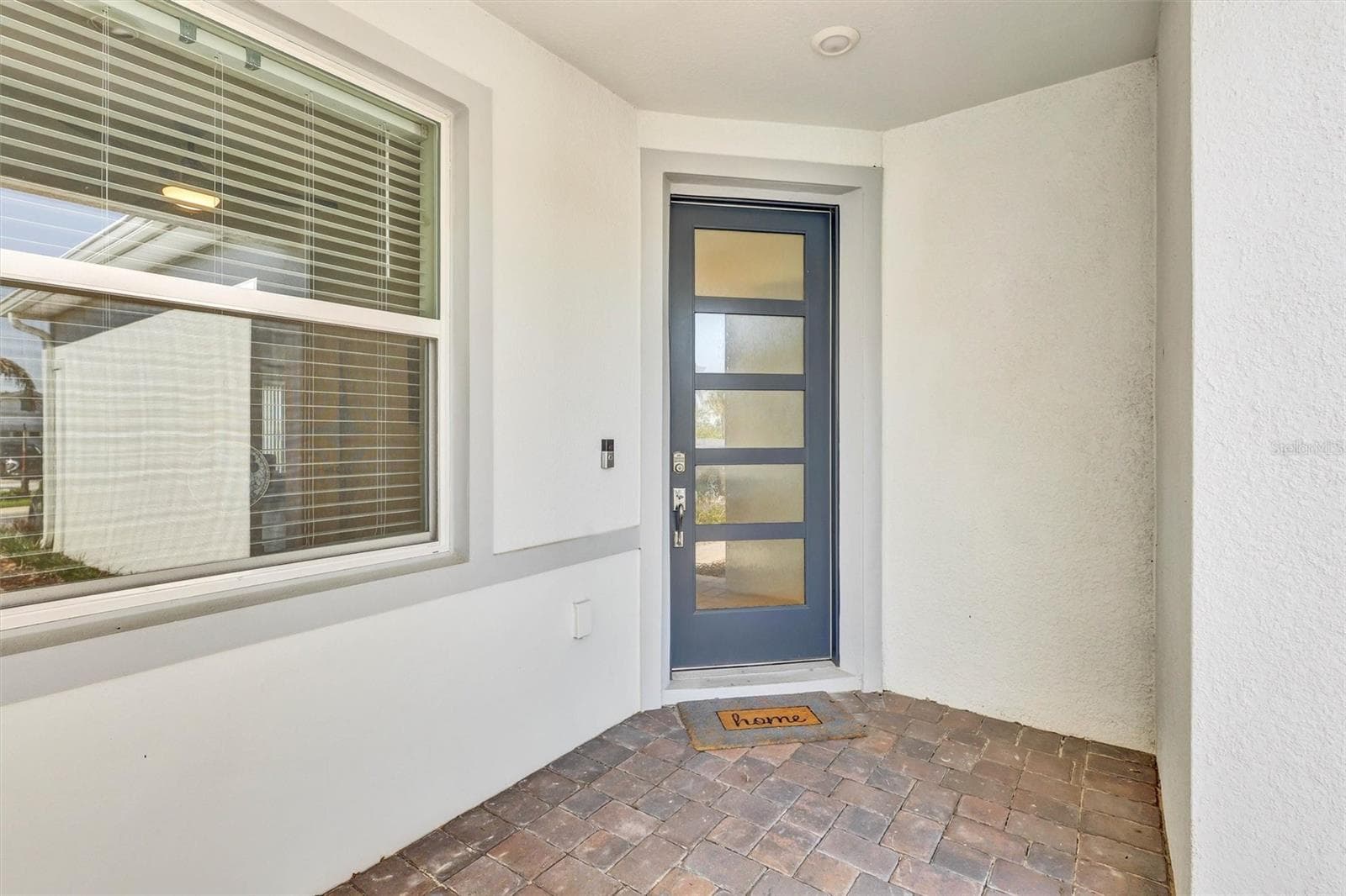 15806 Gem View St photo 03