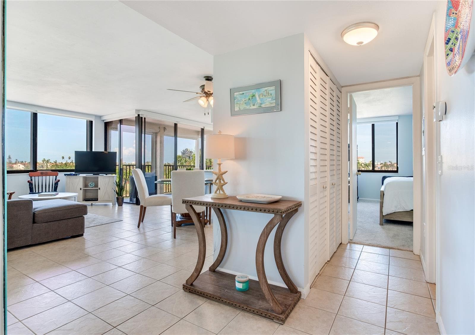 6104 Palma Del Mar Boulevard S 404 photo 05