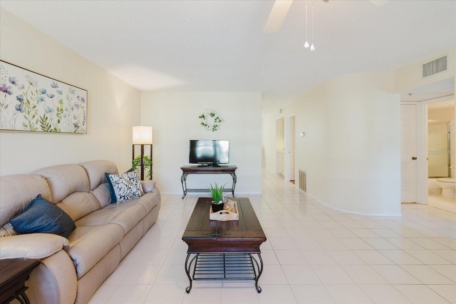2209 Utopian Drive E 207 photo 07