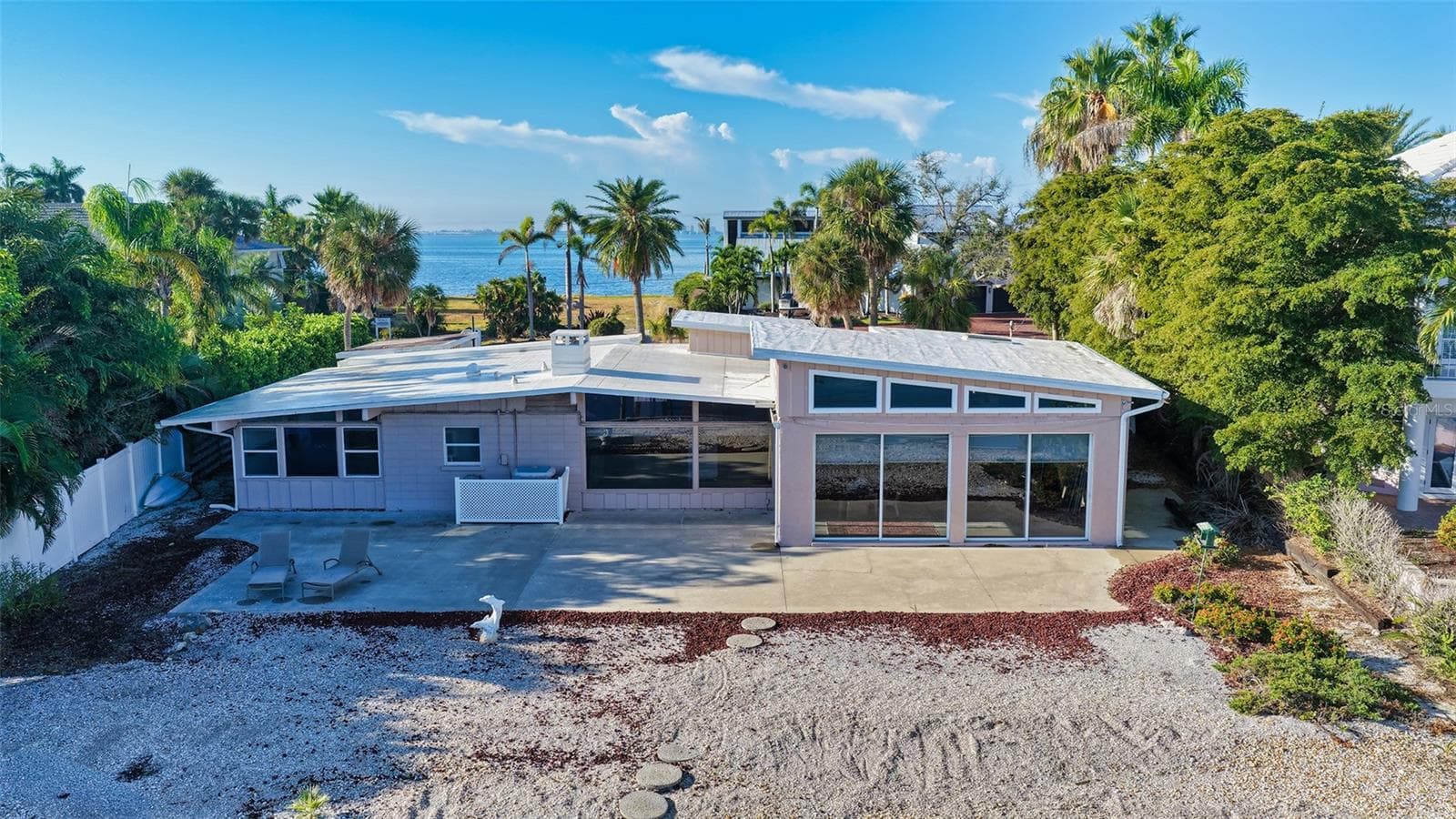 355 S Shore Drive photo 05