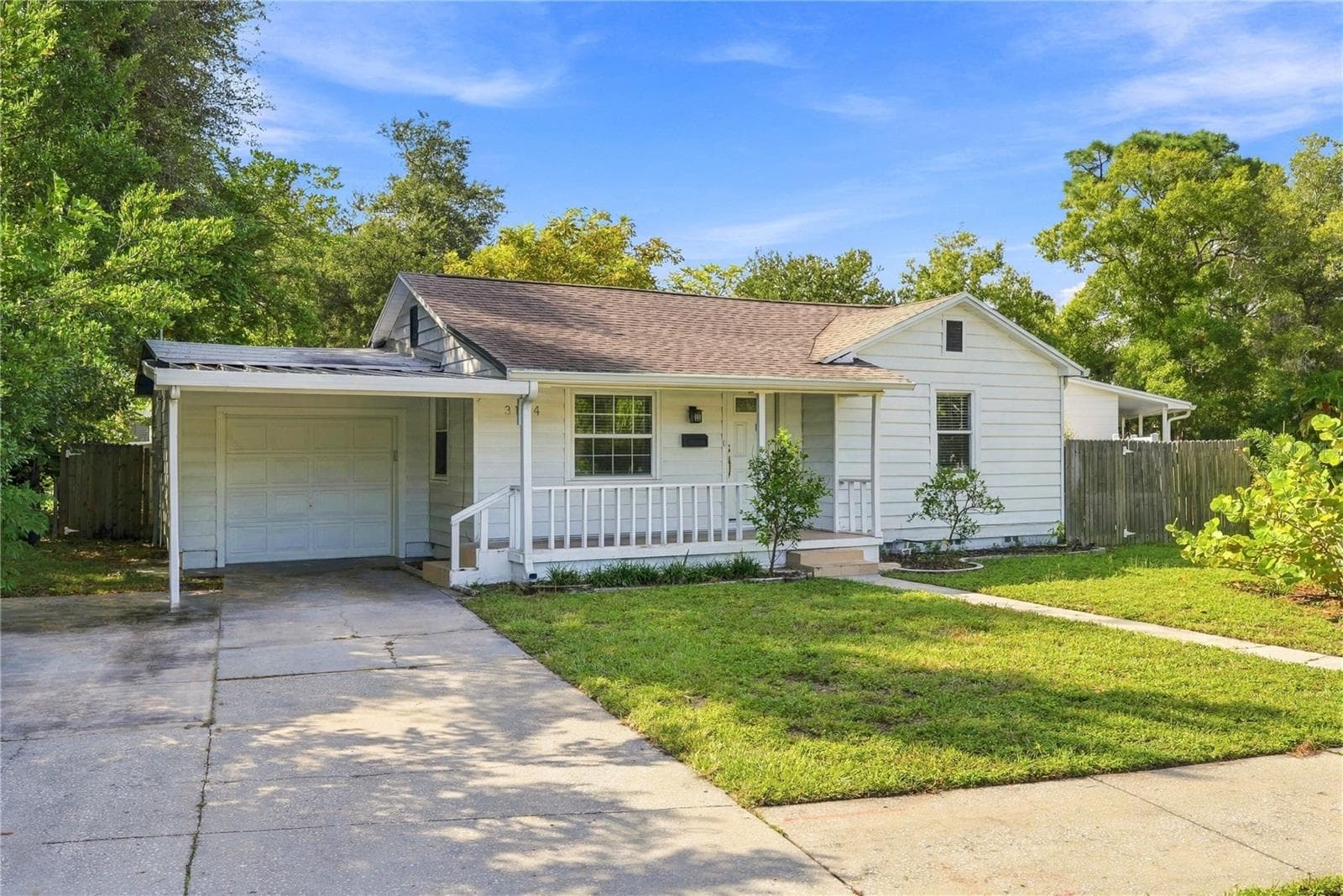 3184 11th Avenue N photo 03