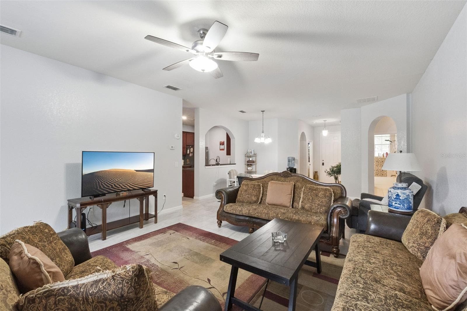 4957 Pall Mall Street E photo 06