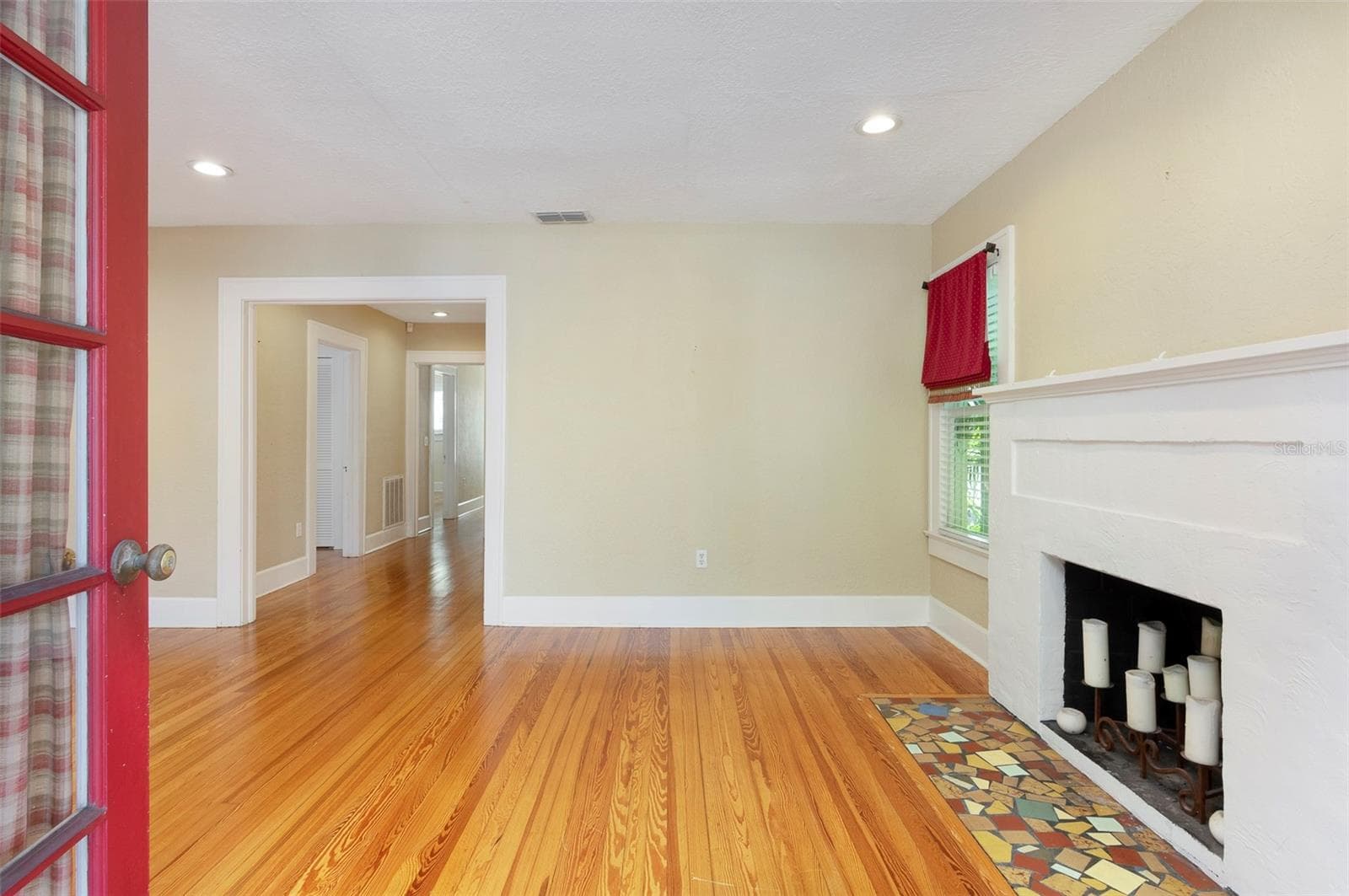 130 22nd Avenue NE photo 04
