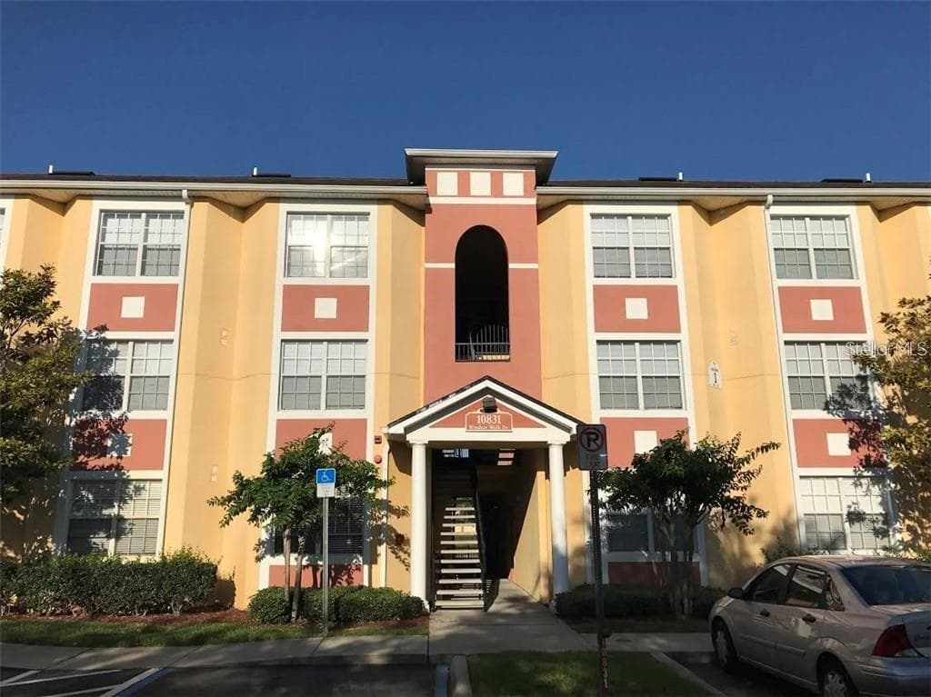 10831 Windsor Walk Drive 1308