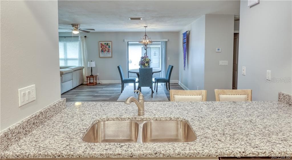 85 Golfview Drive photo 06