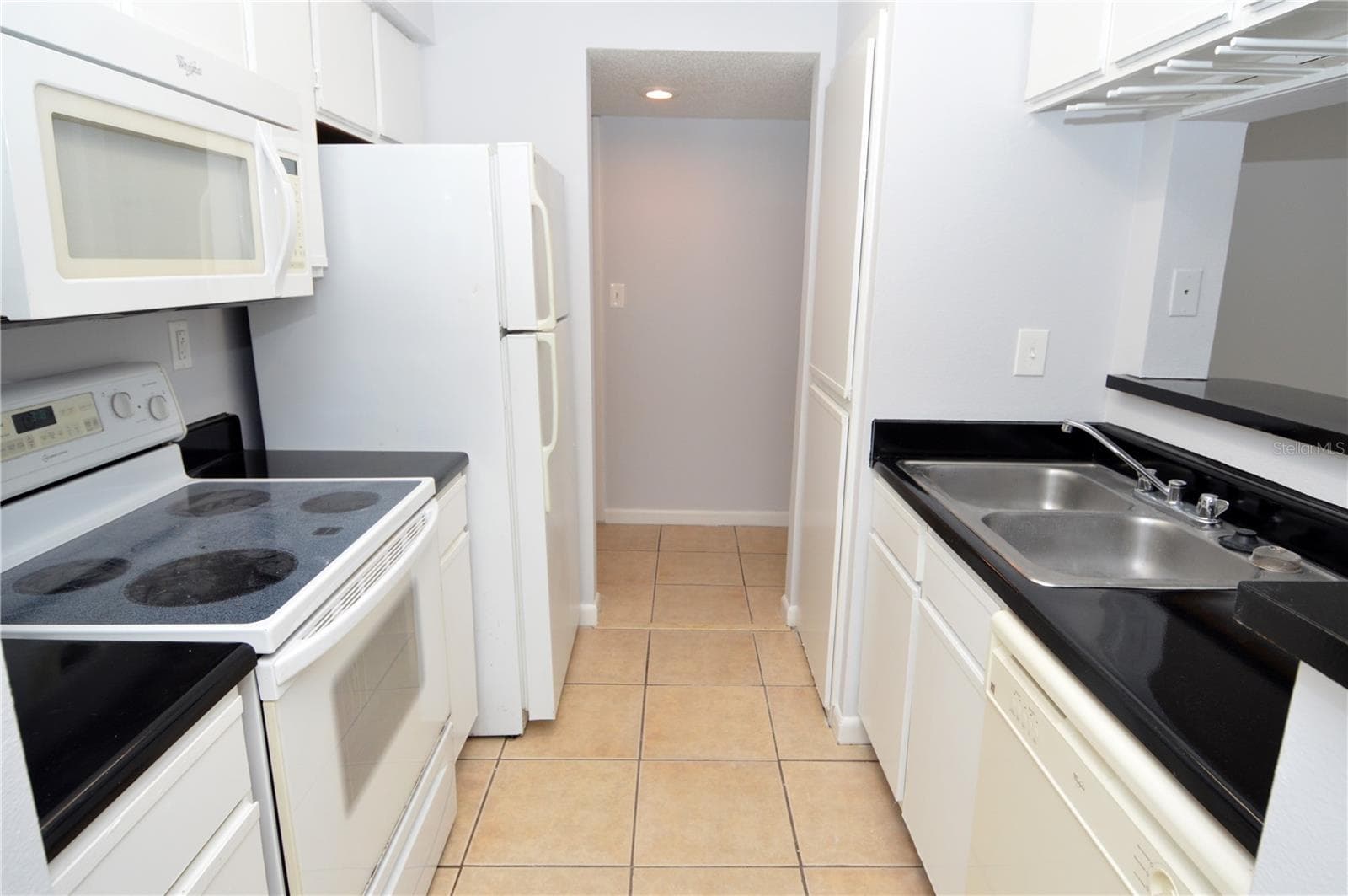 8638 Fancy Finch Drive 101 photo 05