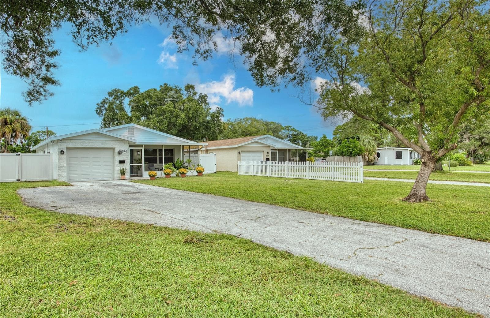 643 Southwest Boulevard N photo 02