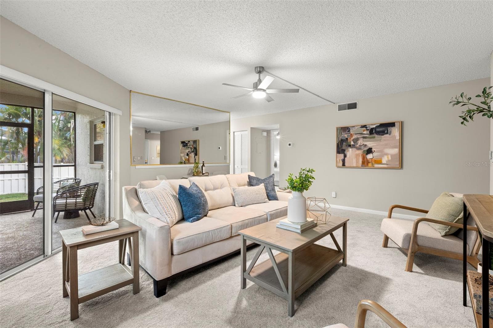 476 Santa Cruz Place NE B photo 06
