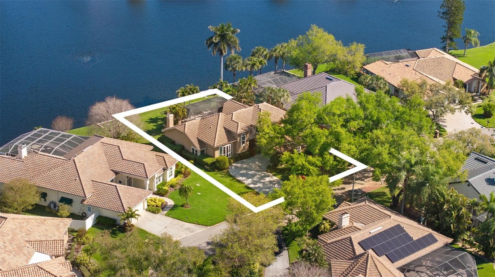 4731 Coconut Palm Circle NE photo 04