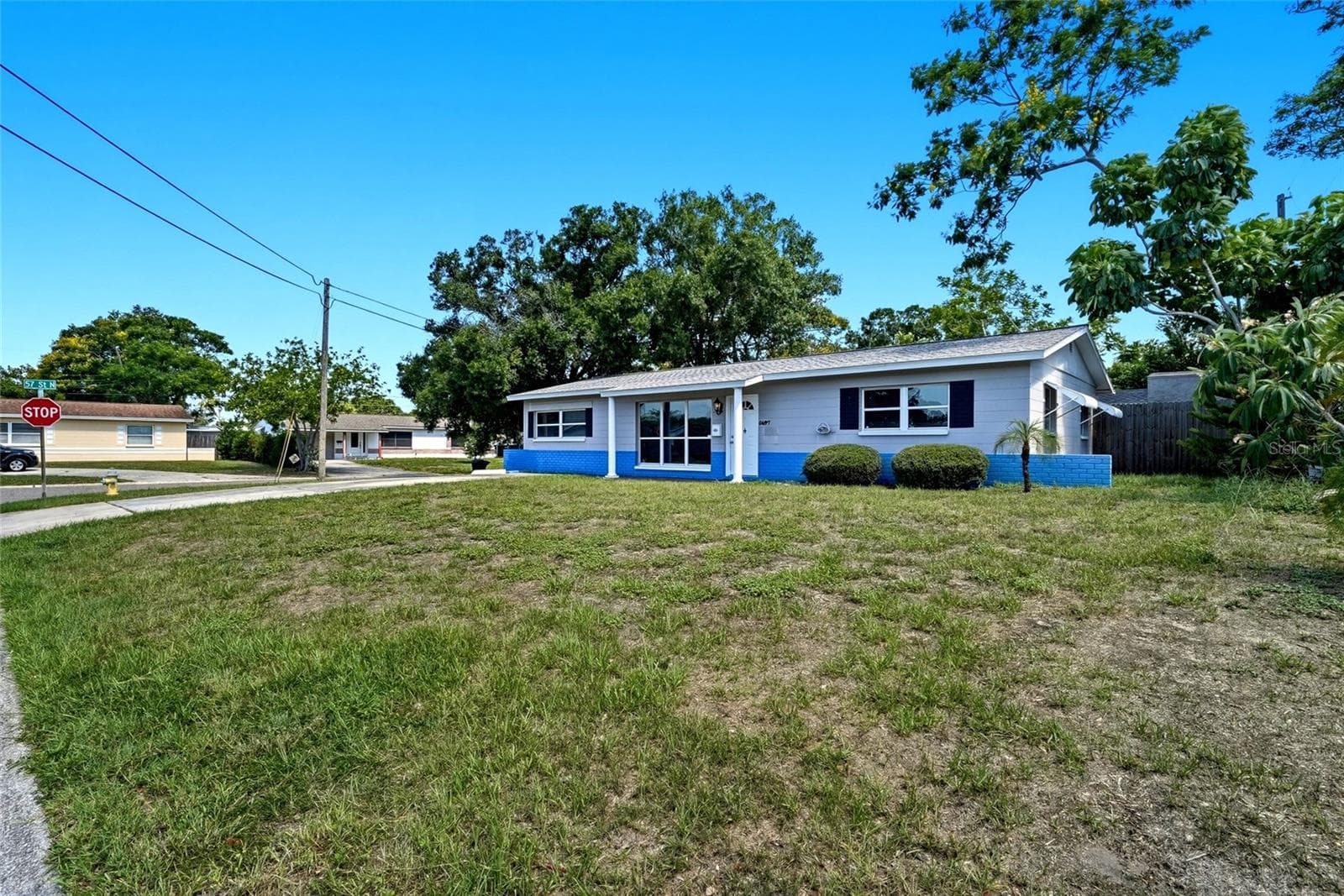 5697 33rd Avenue N photo 02