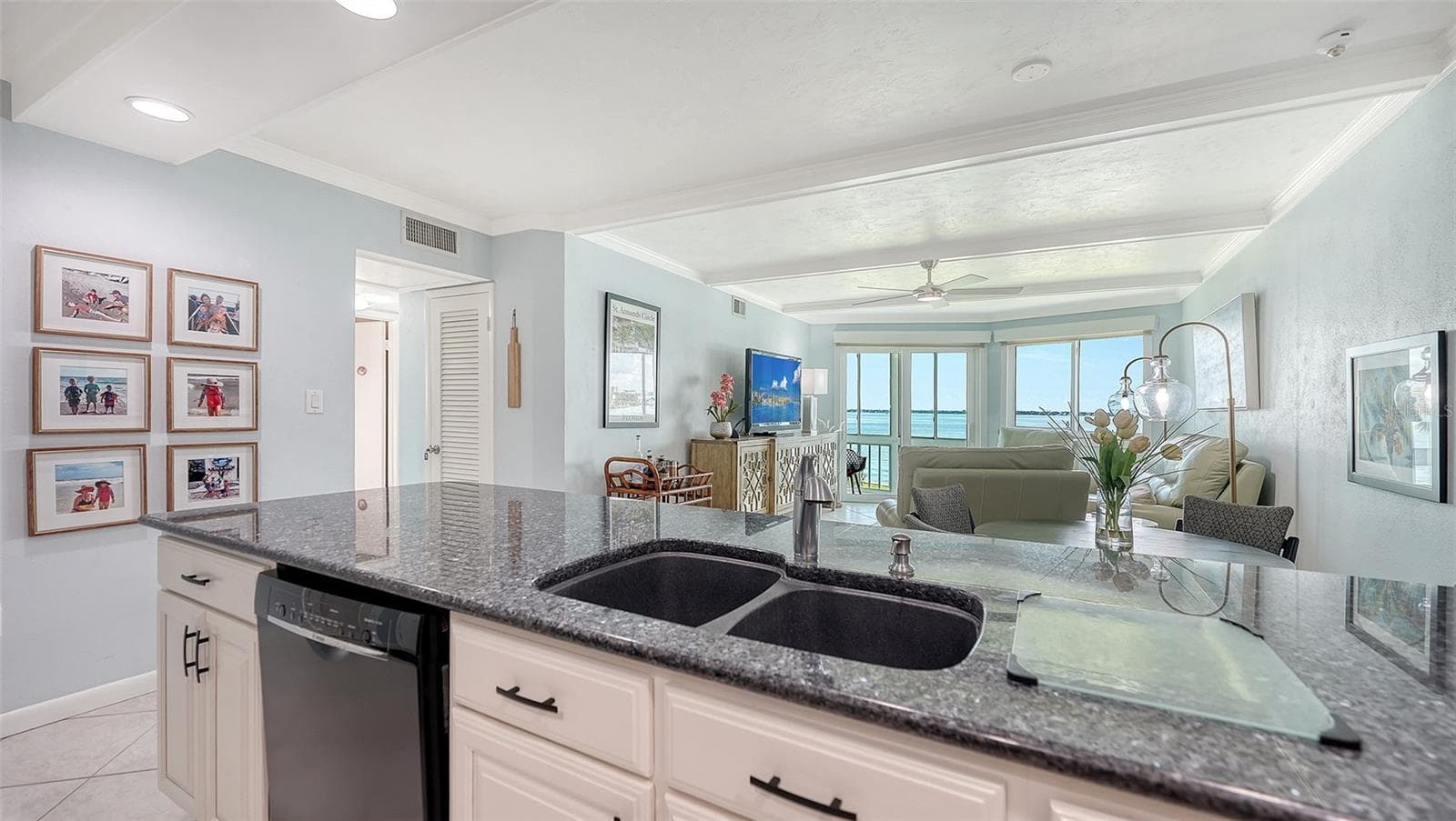 777 John Ringling Boulevard 24 photo 06