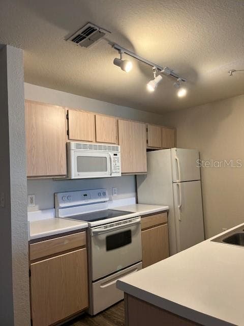 5447 Vineland Road 1210 photo 06