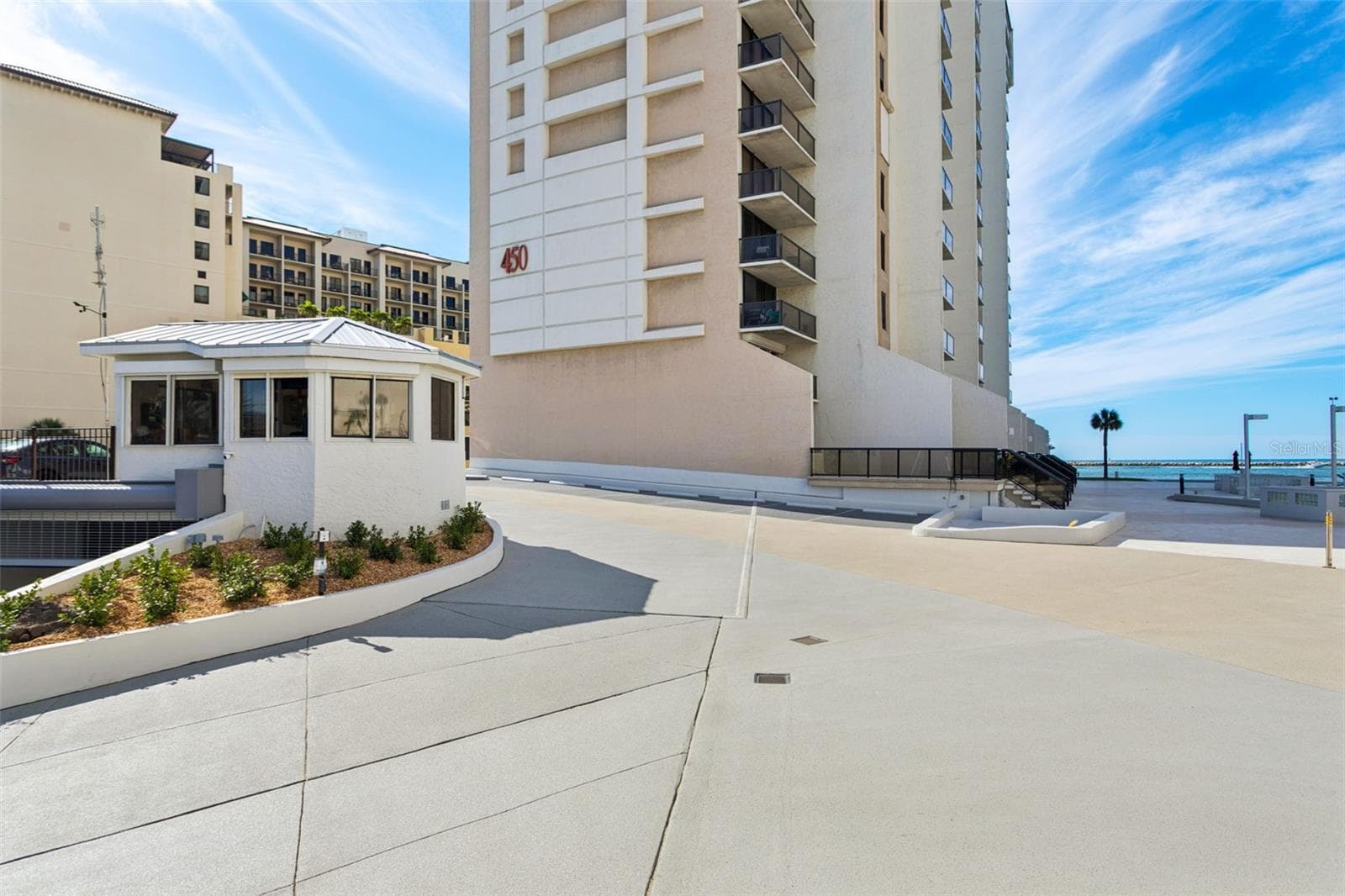 450 S Gulfview Boulevard 1007 photo 02
