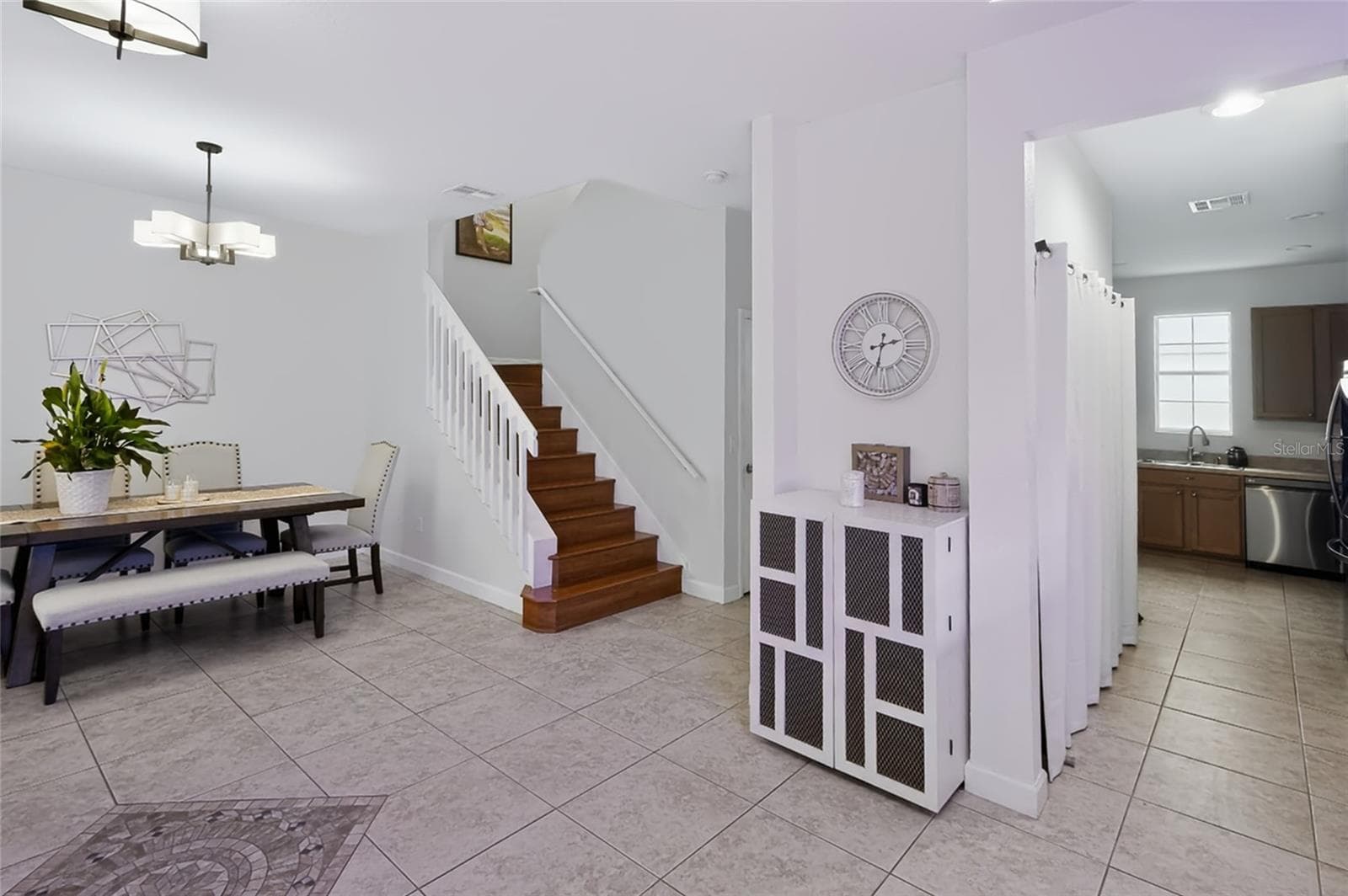 14613 Clarkson Drive photo 04