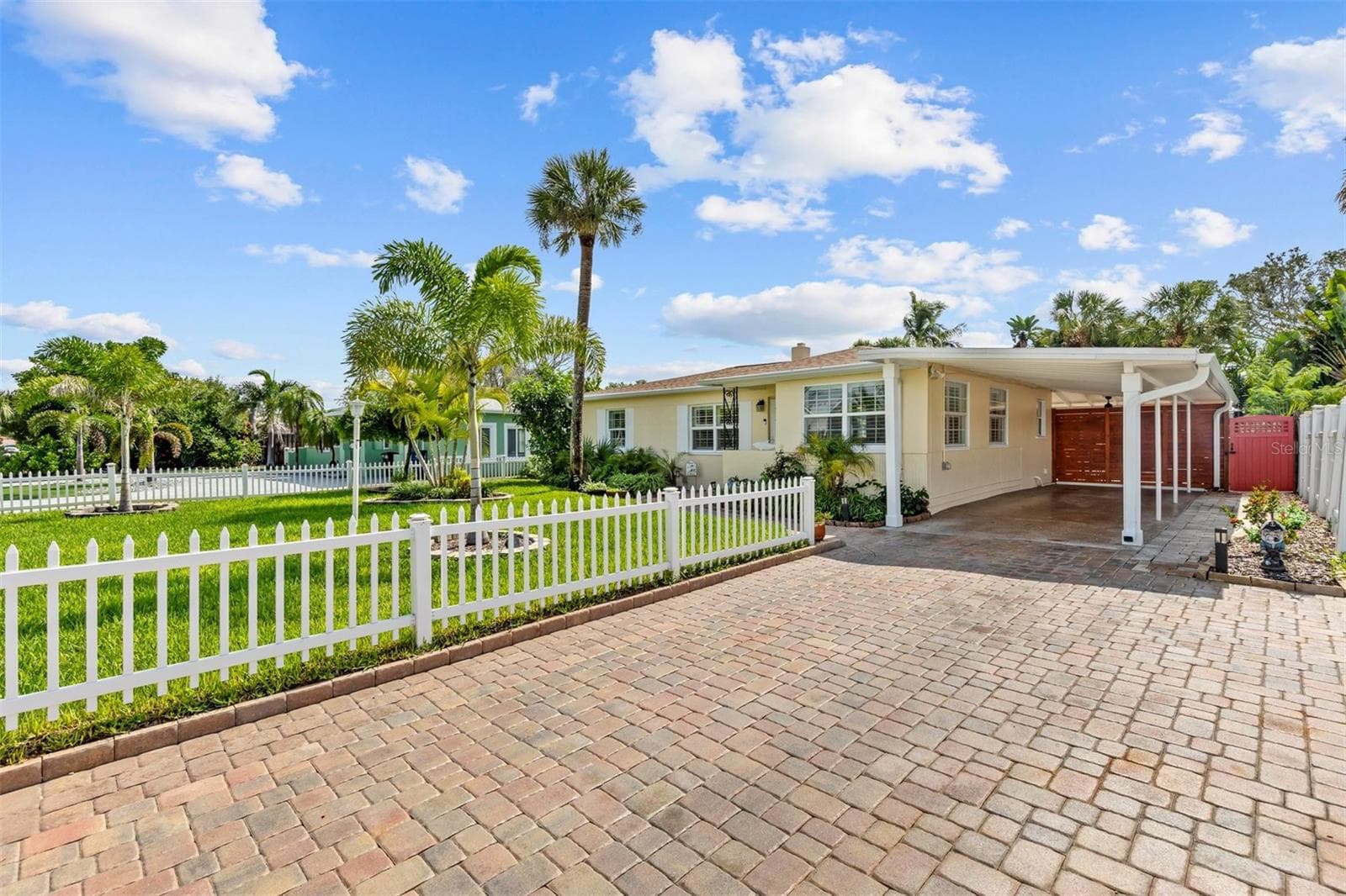 550 80th Avenue photo 04