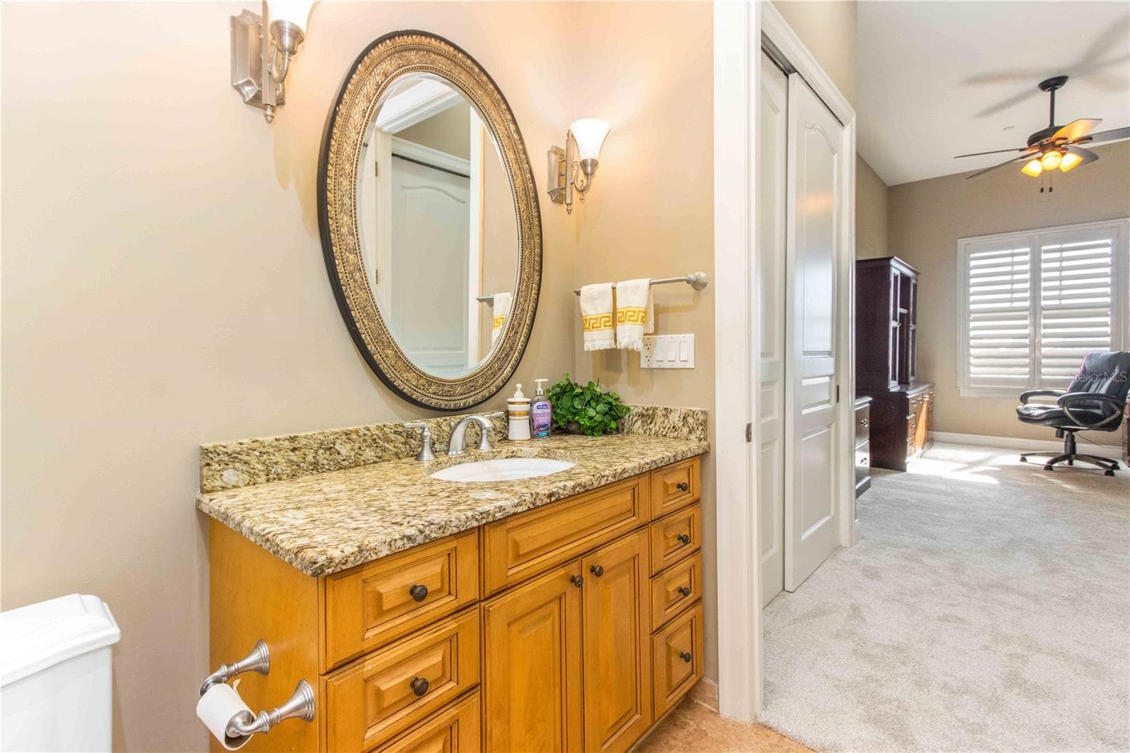 202 Windward Passage 603 photo 07