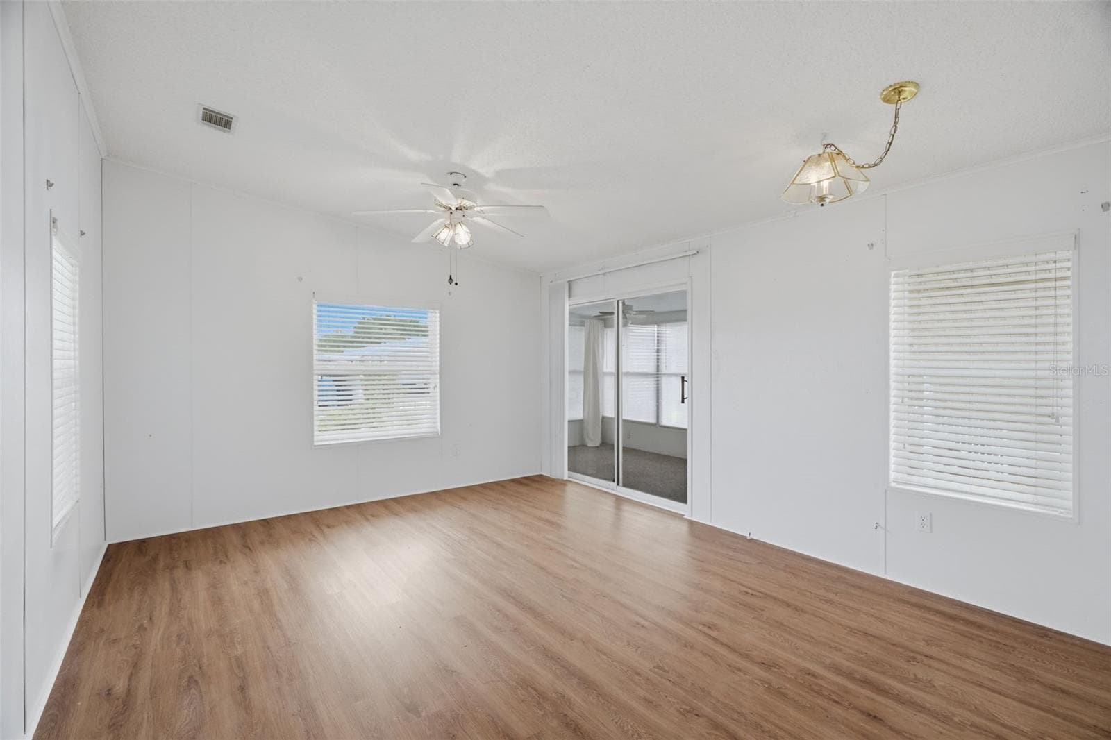 6826 Mount Orange Drive NE 383 photo 06
