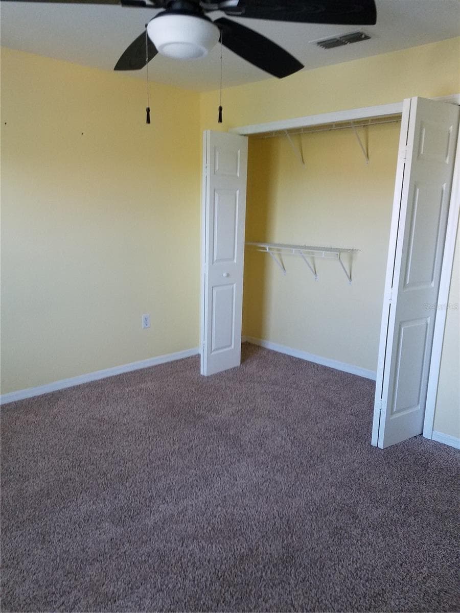 5455 Vineland Road 3303 photo 05