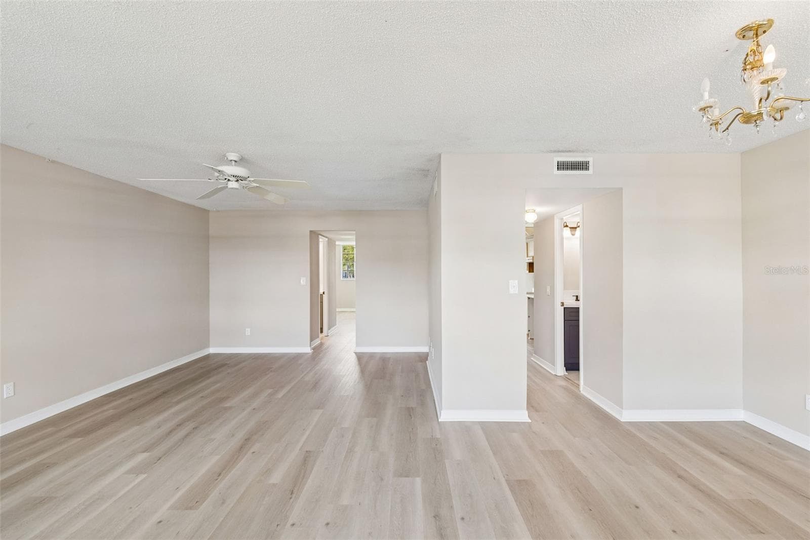 4705 1st Street NE 138 photo 03