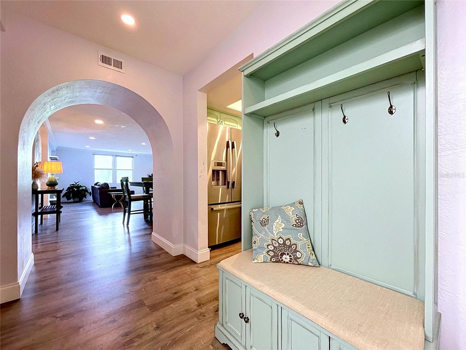 4651 1st Street NE 311 photo 03