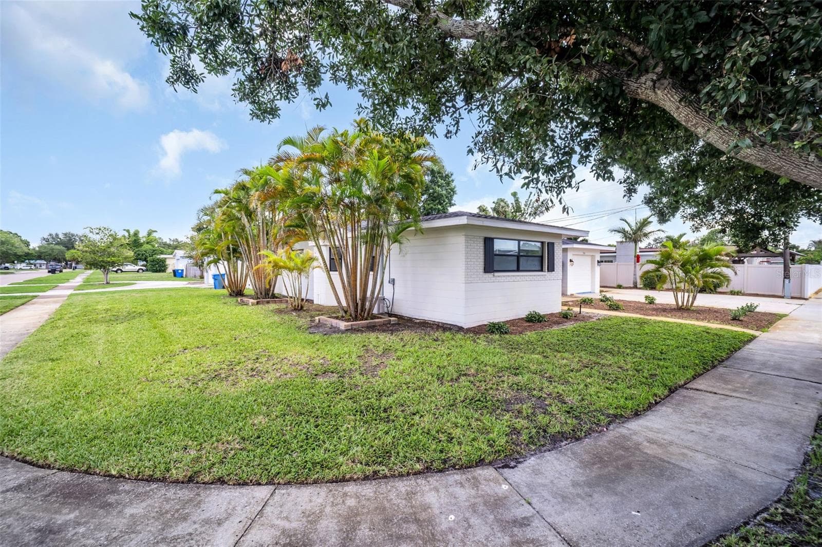 3361 59th Street N photo 03
