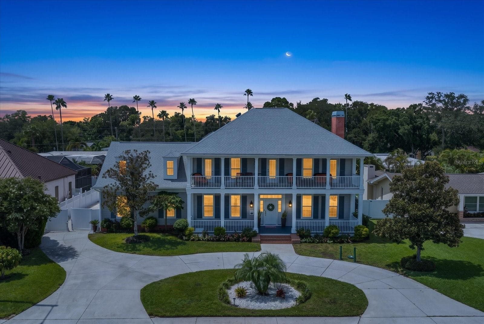 1322 Golf View Drive