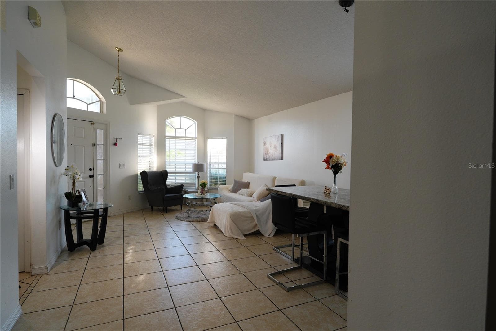 5151 Hook Hollow Cir photo 05