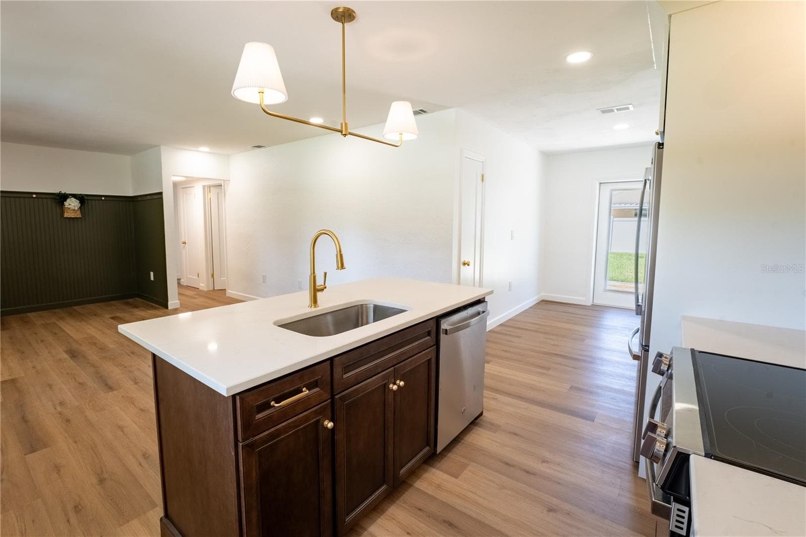 2090 76th Street N photo 07