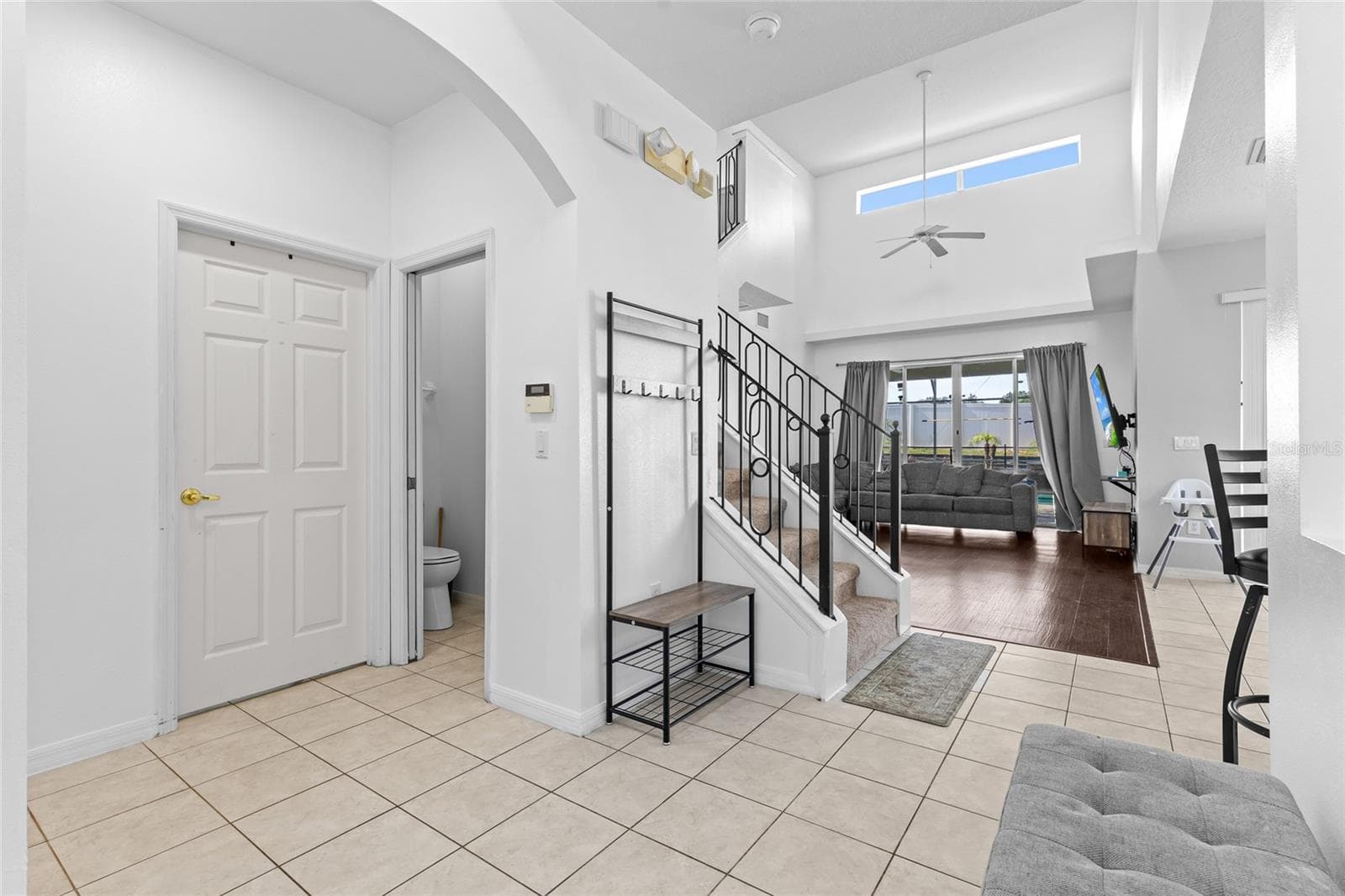 526 Pineloch Drive photo 07