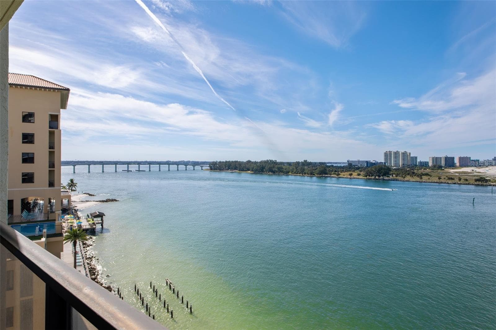 450 S Gulfview Boulevard 1007 photo 05