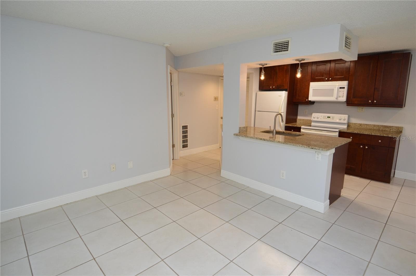 8709 Fancy Finch Drive 102 photo 05