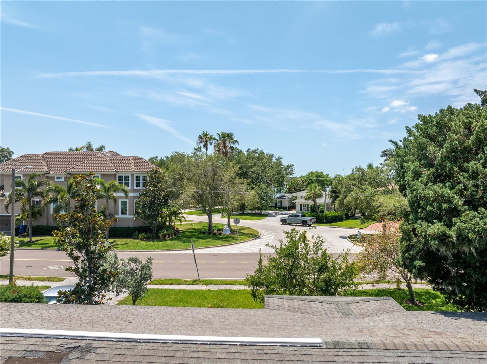 167 Almedo Way NE photo 04