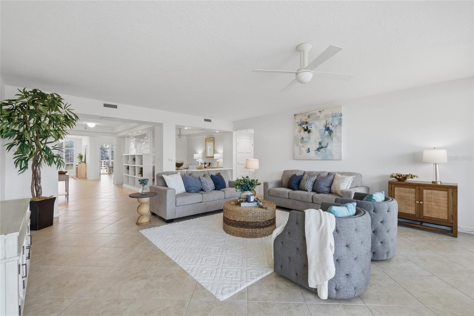 2550 Harbourside Drive 333 photo 03