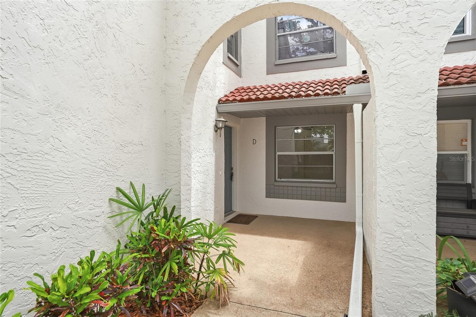 500 Santa Cruz Place NE D photo 03