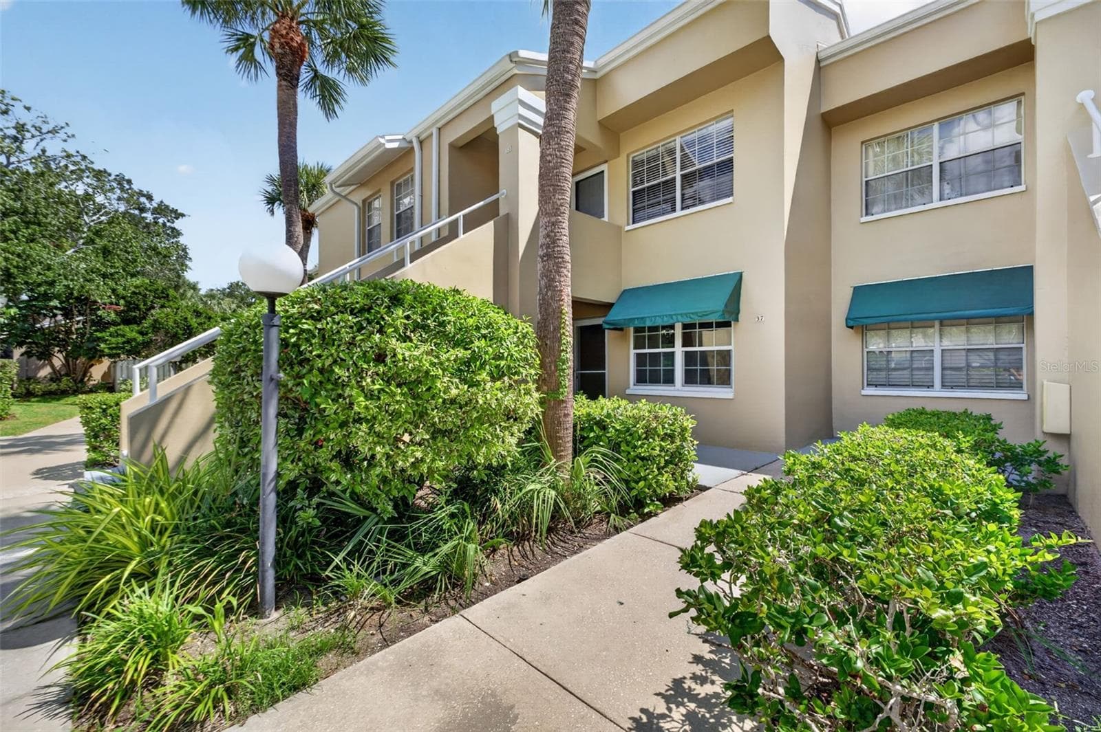 10811 Indian Hills Court 37 photo 03