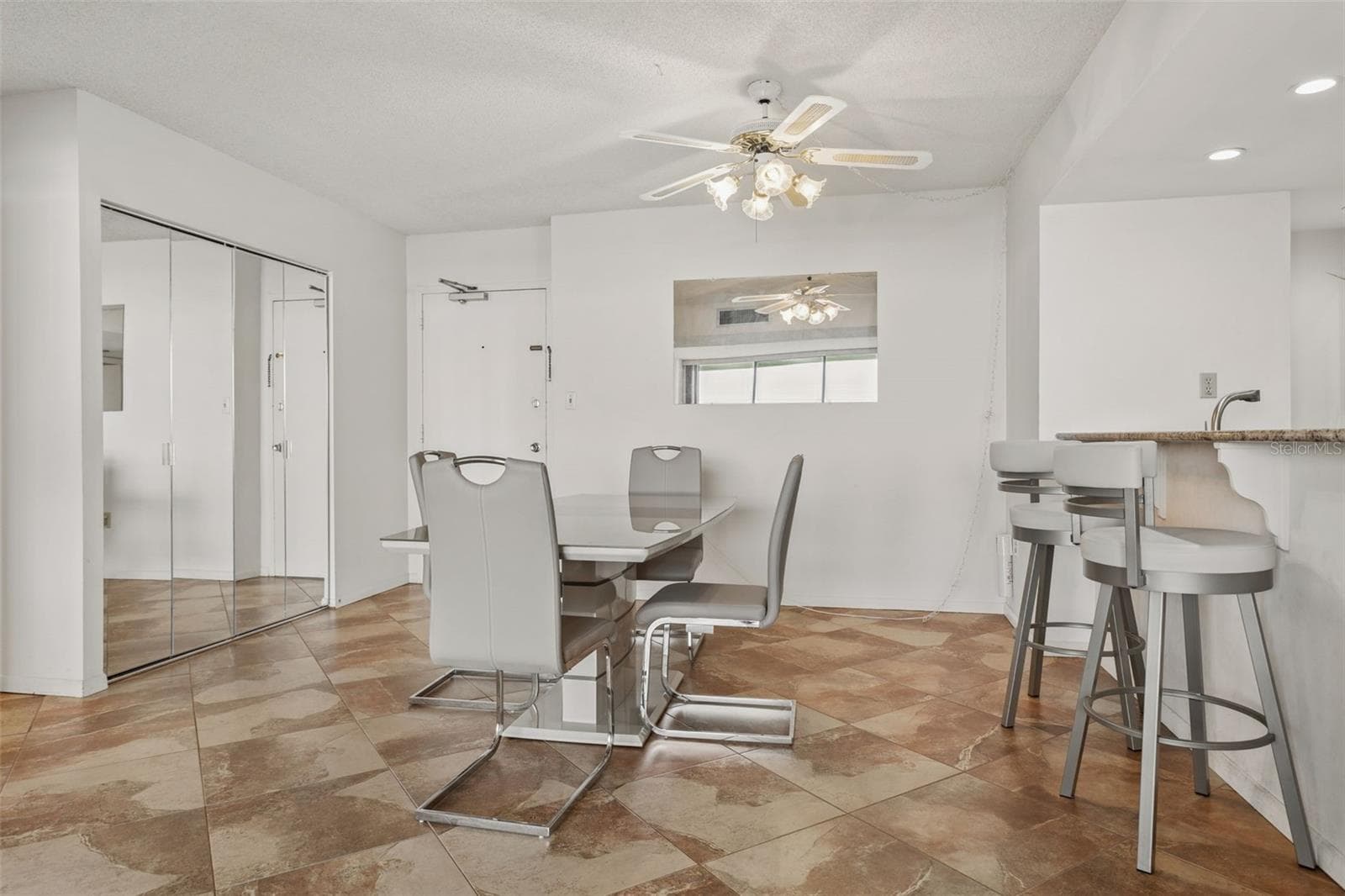450 S Gulfview Boulevard 1007 photo 07