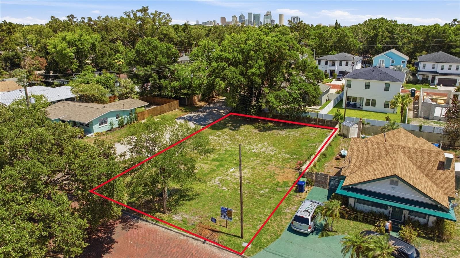 904 W Fribley Street photo 02